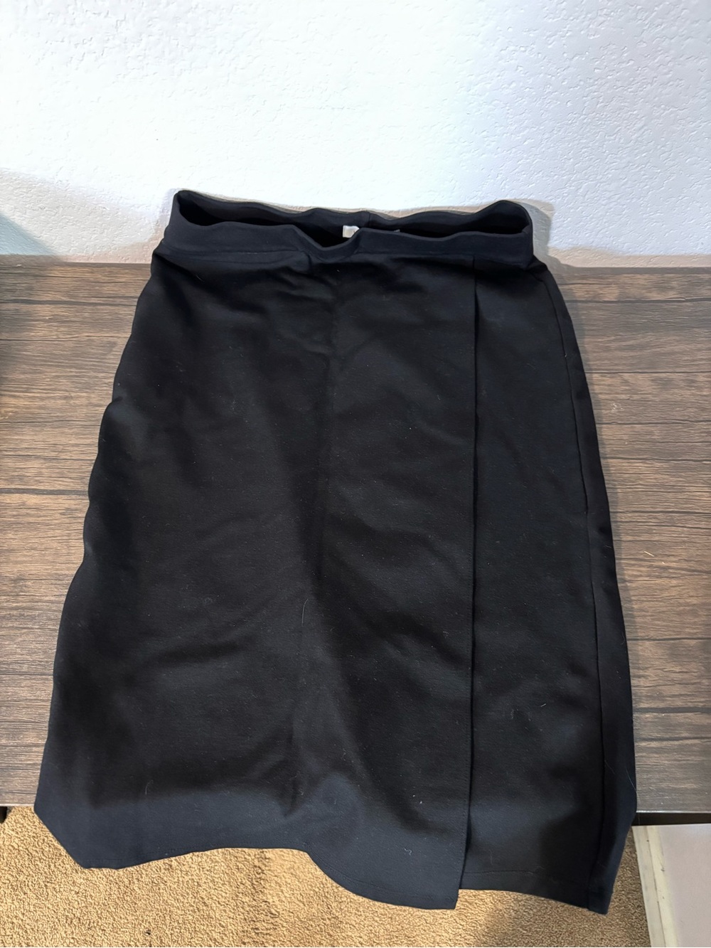 Black skirt size medium petite